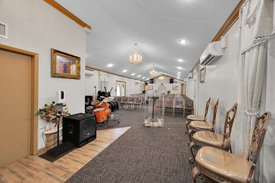 More Photos Of 8523 NW 22nd Ave, Miami Religious Facility For Sale