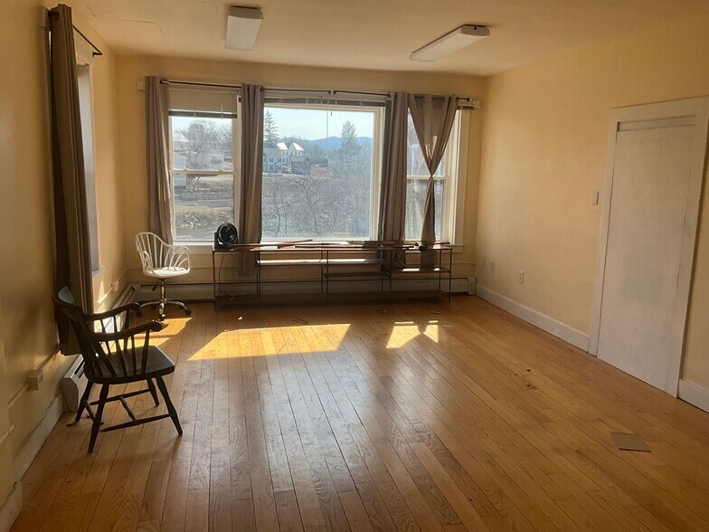 Primary Photo Of 54 Main St, Middlebury Office For Lease