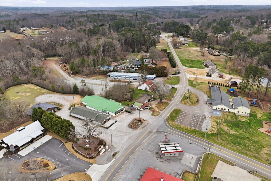 More Photos Of 2853 Lower Union Hill Rd, Canton Veterinarian Kennel For Sale