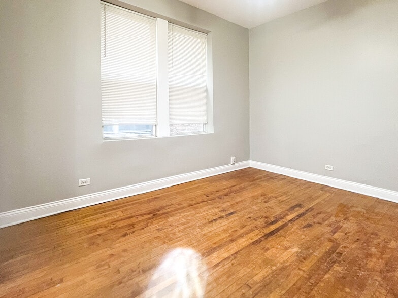 More Photos Of 3548 W 13th Pl, Chicago Apartments For Sale