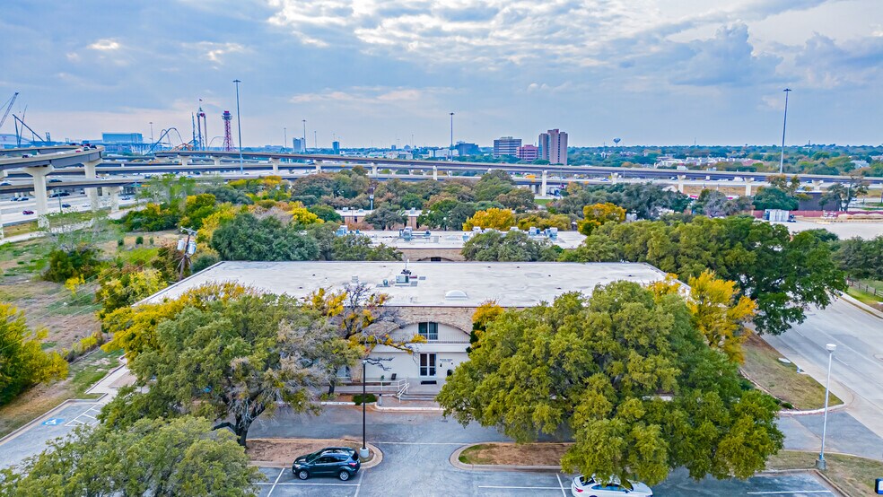 More Photos Of , Arlington Office For Sale