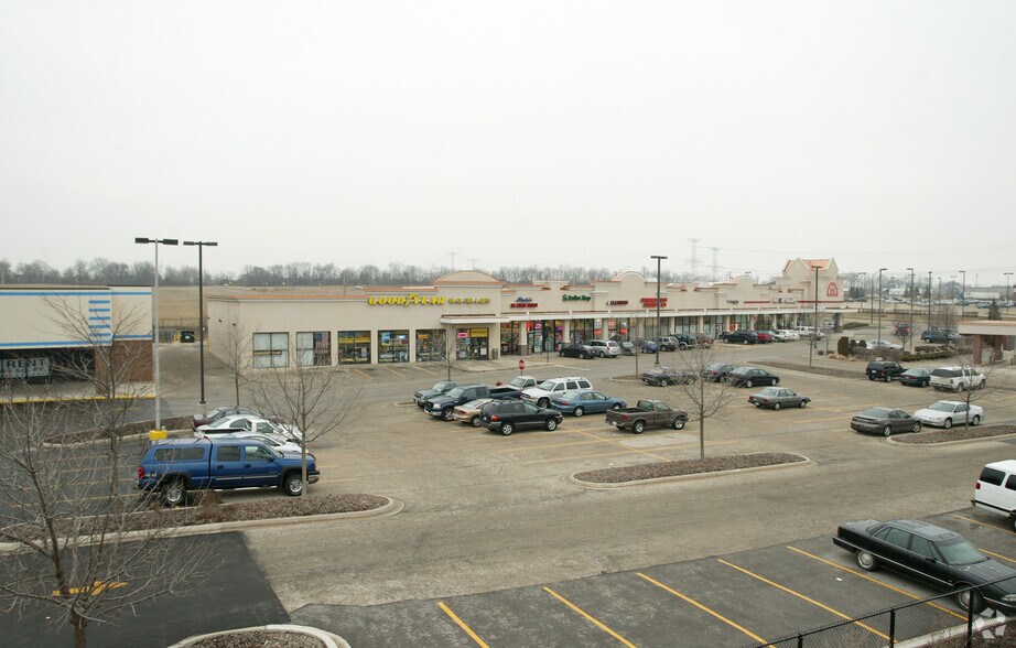 More Photos Of 404-466 Nelson Rd, New Lenox Unknown For Lease