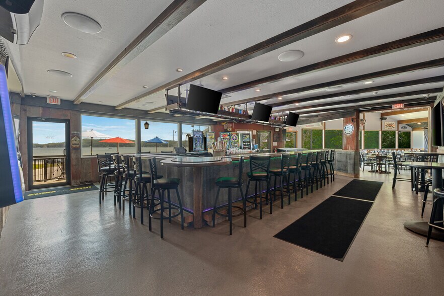 More Photos Of 4919 State Road 144, Hartford Restaurant For Sale