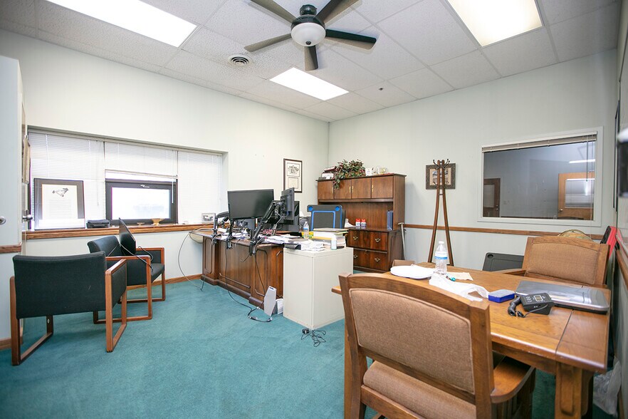 More Photos Of 1739 Cassopolis St, Elkhart Warehouse For Sale