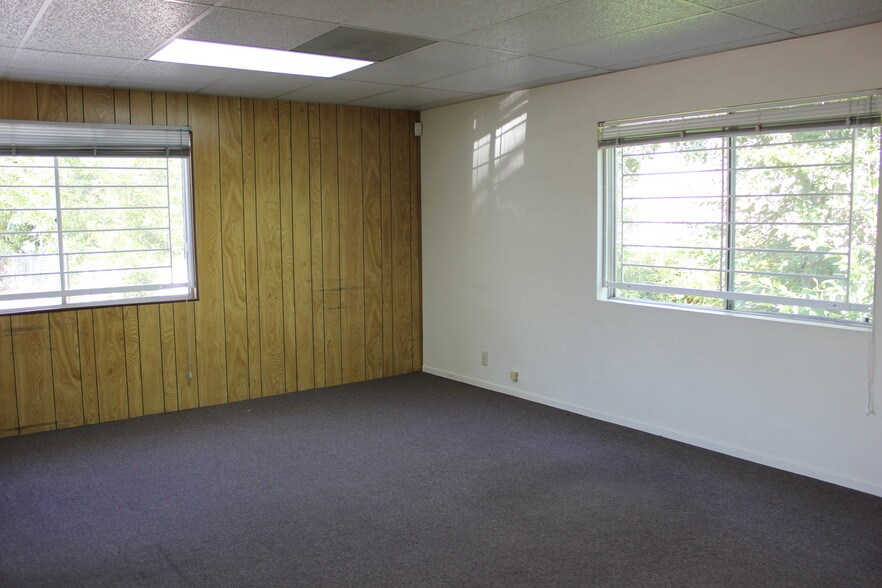 More Photos Of 537 Main St, Placerville Freestanding For Sale