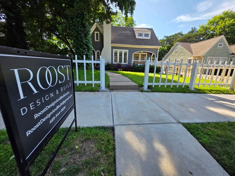 Primary Photo Of 306 S Tennessee St, McKinney Office For Lease