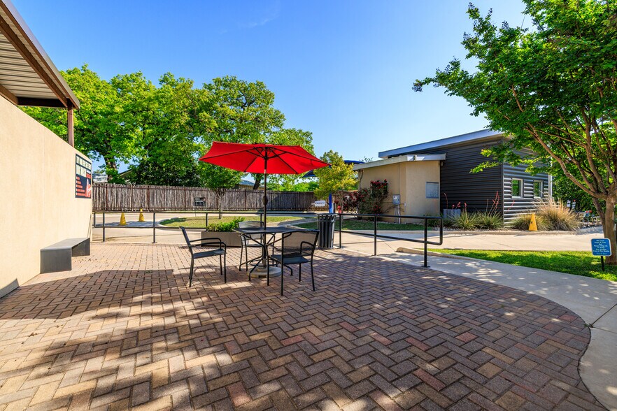 More Photos Of 516 Friendship Ln, Fredericksburg Carwash For Sale