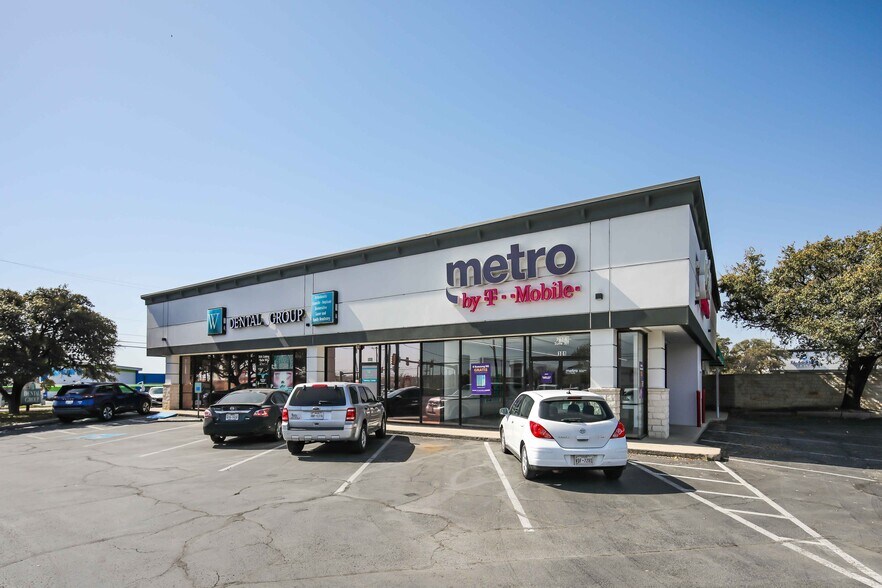 More Photos Of 7616 Culebra Rd, San Antonio Unknown For Lease