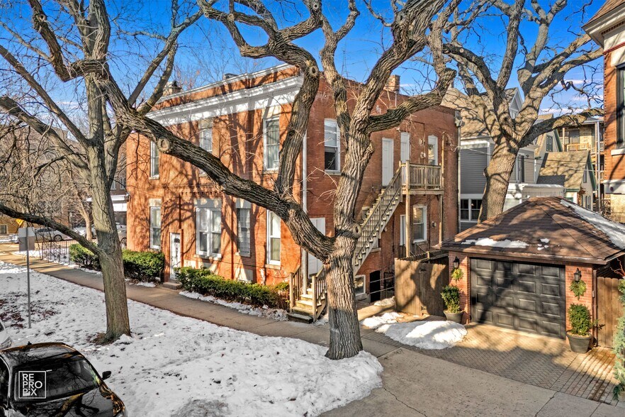 More Photos Of 4701-4703 N Winchester Ave, Chicago Apartments For Sale