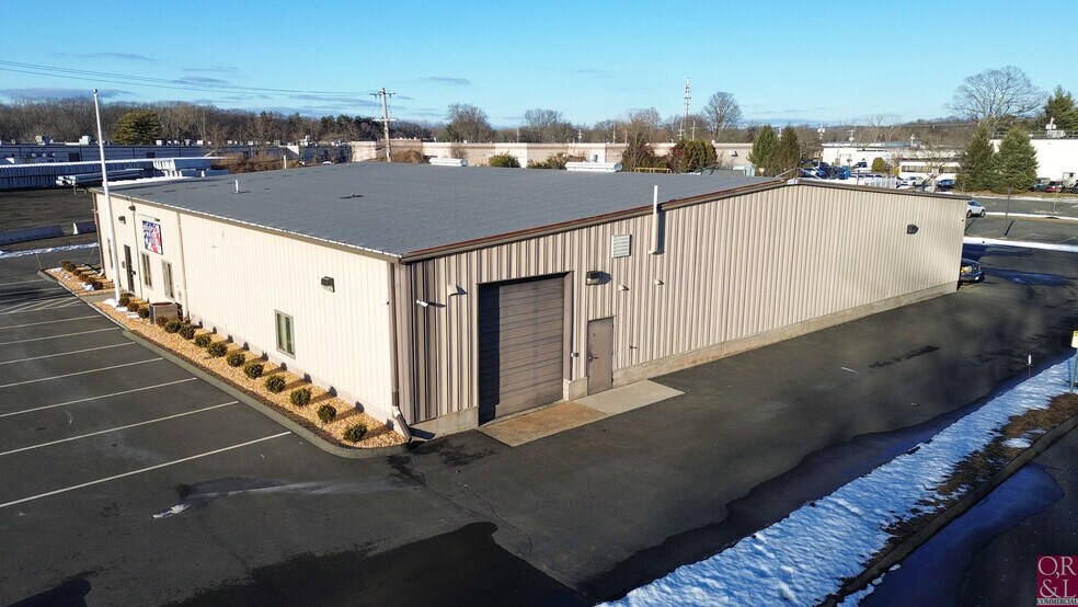 More Photos Of 66 N Plains Hwy, Wallingford Manufacturing For Lease