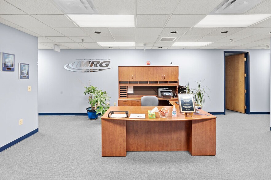 More Photos Of 4640 Forbes Blvd, Lanham Office For Lease