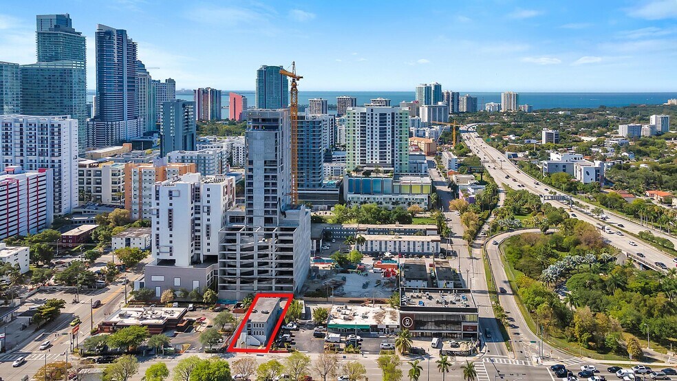 More Photos Of 232 SW 8th St, Miami Medical For Sale