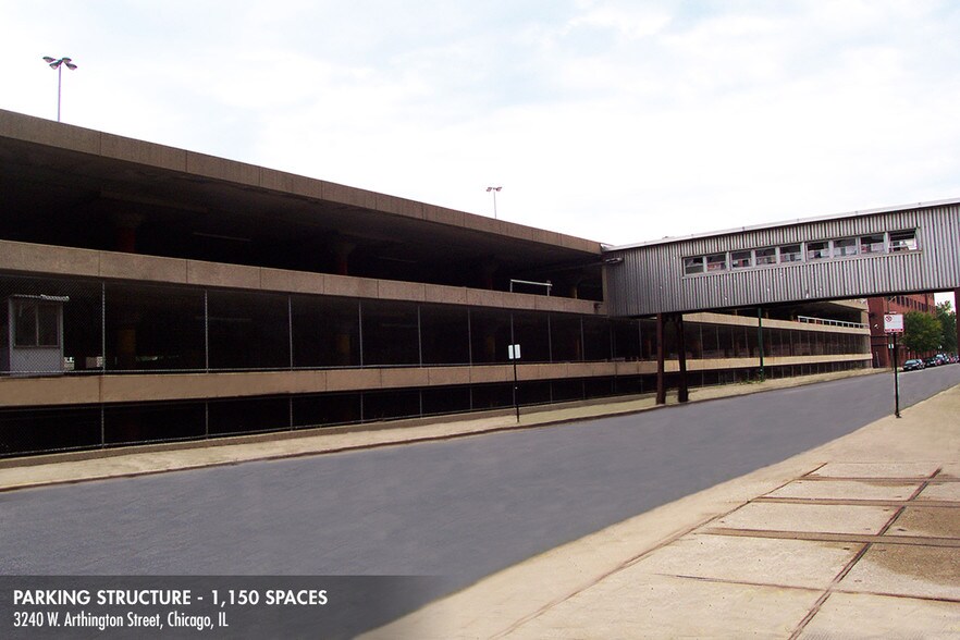 More Photos Of 3245 W Arthington St, Chicago Office For Sale