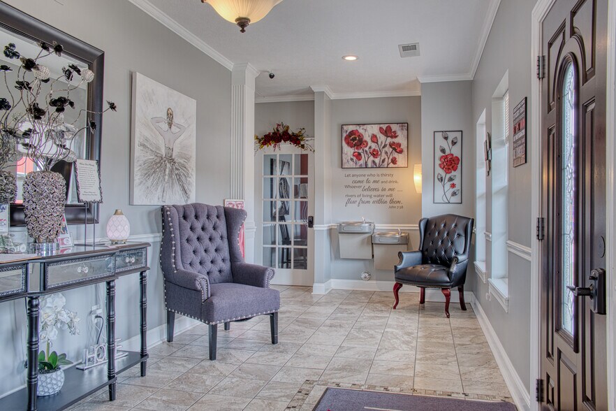 More Photos Of 1605 Vandekarr Rd, Owosso Assisted Living For Sale