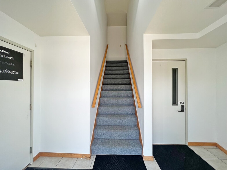 More Photos Of 4546 W Ridge Road, Erie Office For Sale