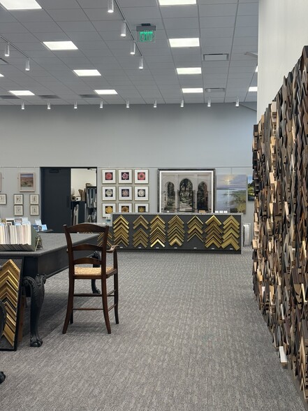 More Photos Of 2227 Irving Blvd, Dallas Warehouse For Sale