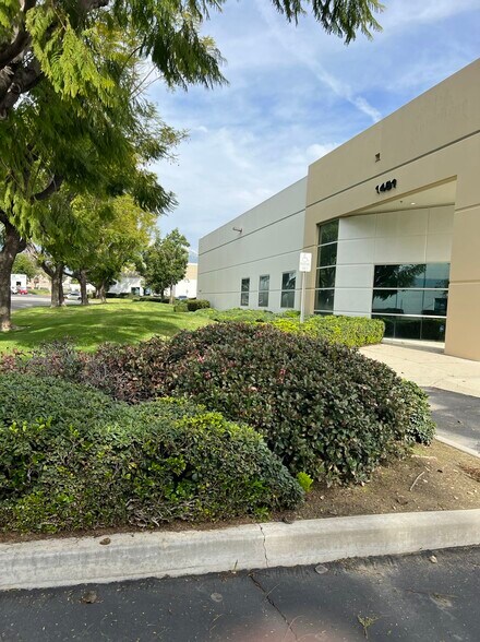 More Photos Of 1461 S Balboa Ave, Ontario Warehouse For Lease