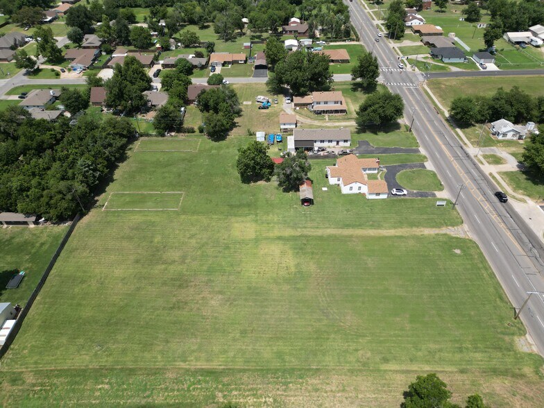 More Photos Of 1225-1301 S Sooner Rd, Oklahoma City Land For Sale