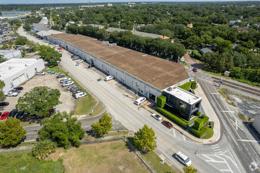 More Photos Of 1106-1128 Solana Ave, Winter Park Warehouse For Lease