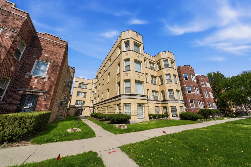 More Photos Of 7716-7718 S East End Ave, Chicago Apartments For Sale