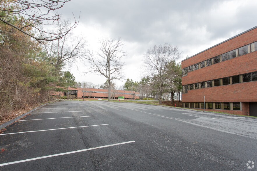 More Photos Of 521 Virginia Rdg, Concord Unknown For Lease