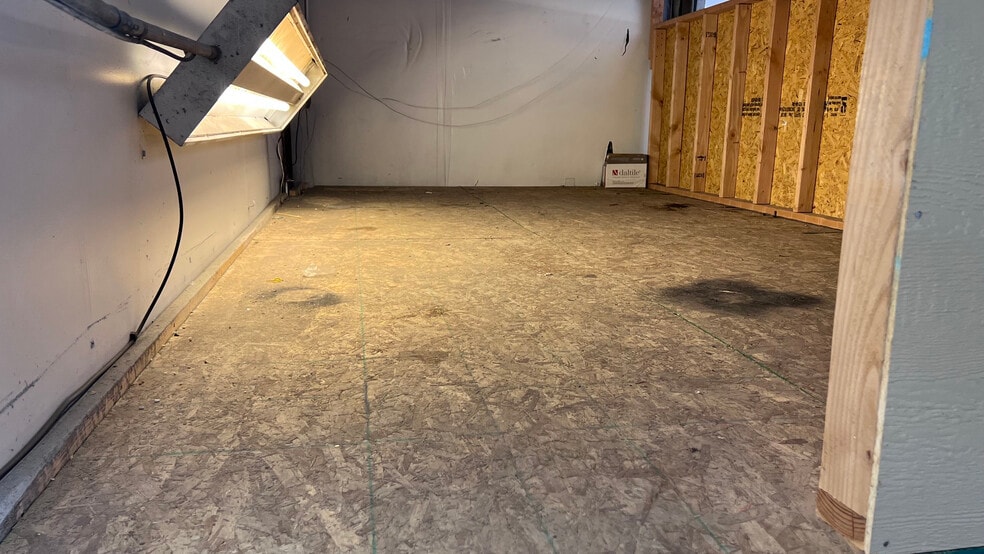 More Photos Of 2507 Gunnison St, Colorado Springs Warehouse For Lease