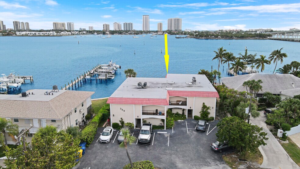 More Photos Of 360 Wilma Cir, Riviera Beach Multifamily For Sale