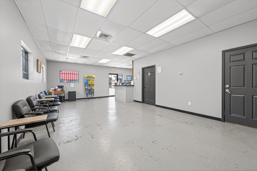 More Photos Of 12641 Westheimer Rd, Houston Auto Repair For Sale