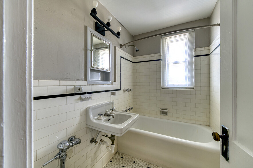 More Photos Of , Macon-Bibb Multifamily For Sale