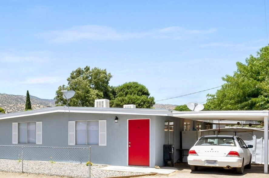 More Photos Of 2924 Claire St, Lake Isabella Apartments For Sale