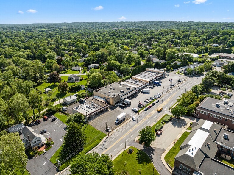 More Photos Of 513-519 Germantown Pike, Lafayette Hill Storefront For Lease