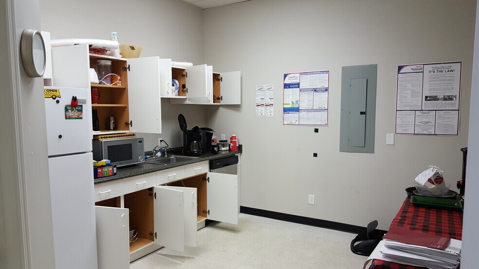 More Photos Of 4243 Lebanon Pike, Hermitage Medical For Lease