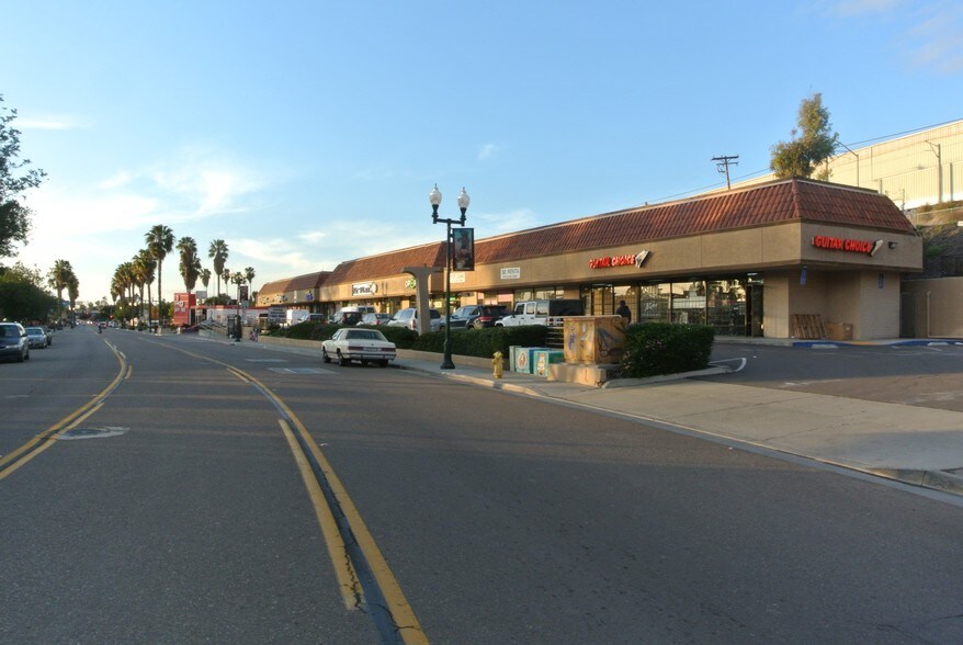 More Photos Of 501 E San Ysidro Blvd, San Ysidro Unknown For Lease