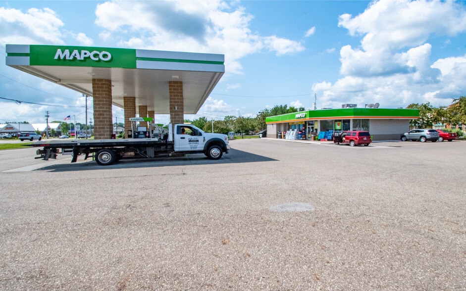 More Photos Of 3634 Massillon Rd, Uniontown Convenience Store For Sale