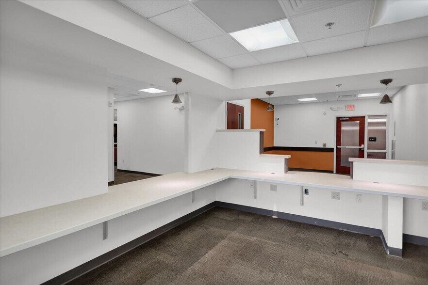 More Photos Of 1350 Broadcasting Rd, Wyomissing Office For Sale