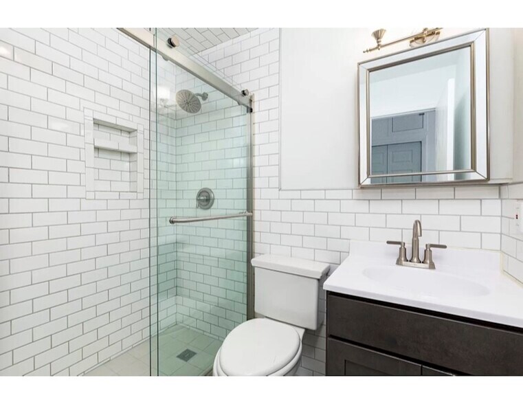 More Photos Of 140-144 Union St, Poughkeepsie Apartments For Sale