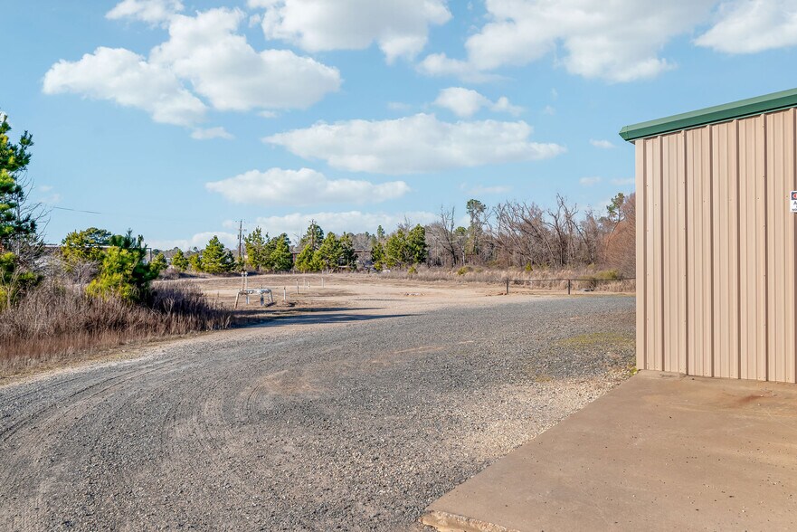 More Photos Of 2753 SH 322 Hwy, Longview Office Residential For Sale