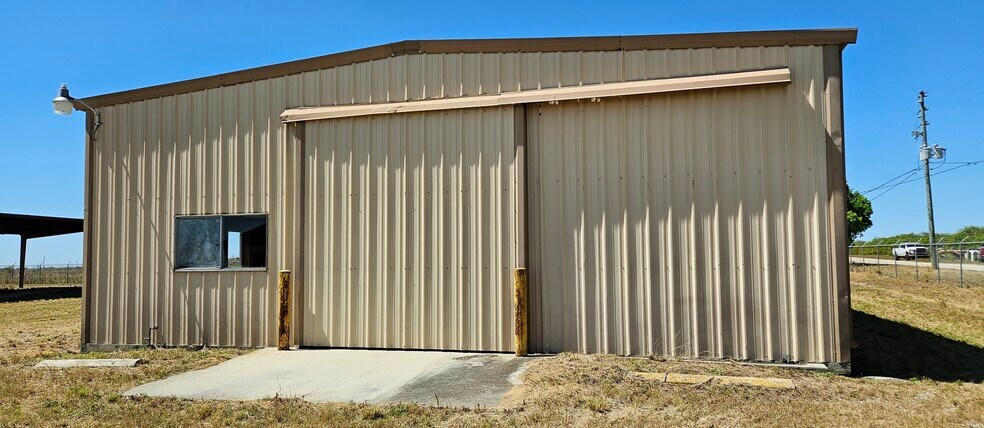 More Photos Of 321 Davis Bros Rd, Frostproof Land For Sale