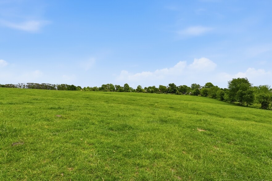 More Photos Of TR 2&3 1400 Block W Mount Vernon Hwy 14, Nixa Land For Sale