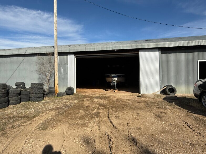 More Photos Of 101 E 4th St, Newell General Retail For Sale