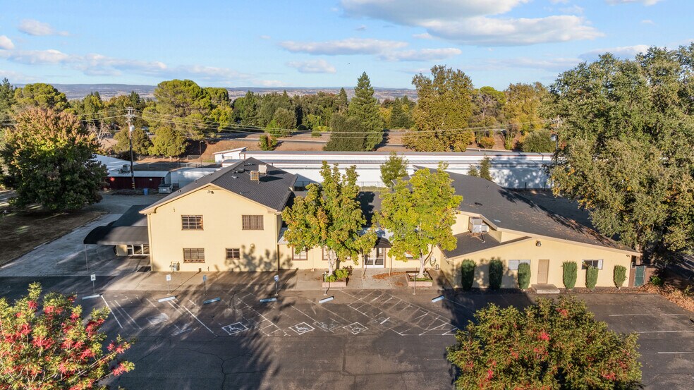 More Photos Of 355 Panama Ave, Chico Flex For Sale