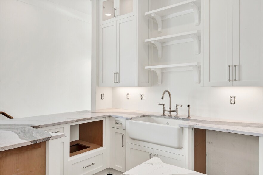 More Photos Of 104 17th st, Tybee Island Apartments For Sale