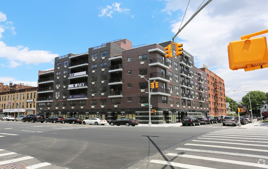 More Photos Of 527 Coney Island Ave, Brooklyn Apartments For Lease