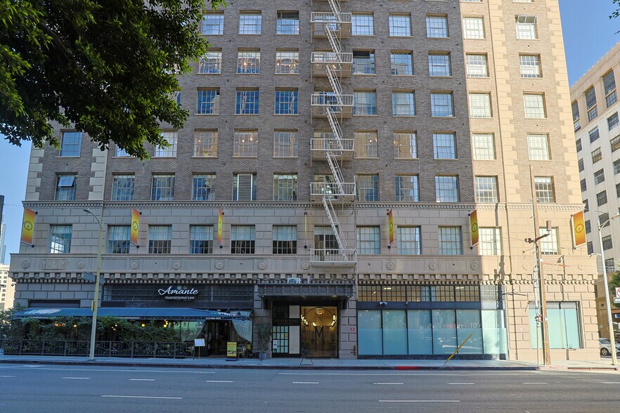 More Photos Of 127 E 9th St, Los Angeles Loft Creative Space For Lease