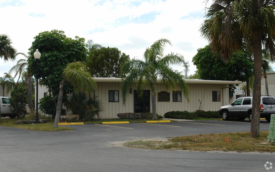 More Photos Of 3806 Exchange Ave, Naples Office For Sale