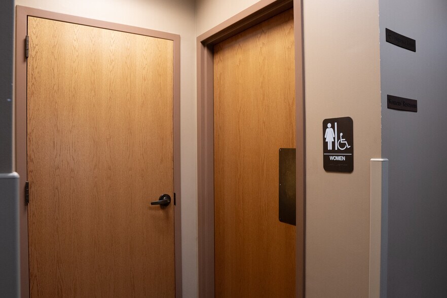 More Photos Of 602 Crescent Pl, Ridgeland Office For Lease