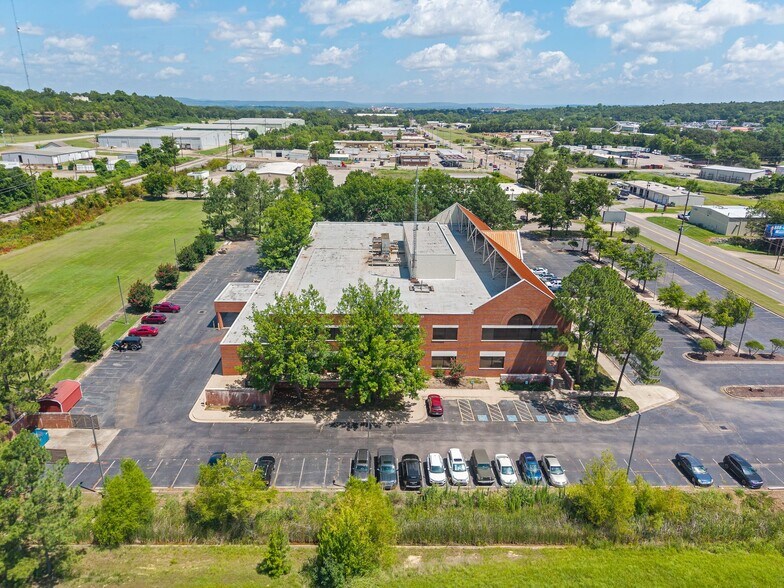 More Photos Of 3600 Wheeler Ave, Fort Smith Medical For Lease