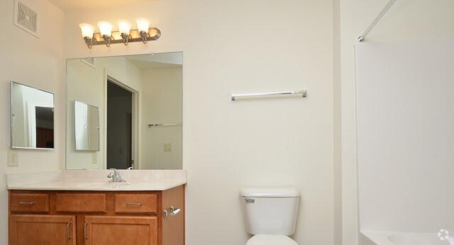 More Photos Of 1220 N King St, Hampton Apartments For Lease