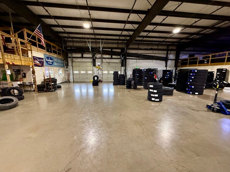 More Photos Of 12045 6300 Rd, Montrose Flex For Sale