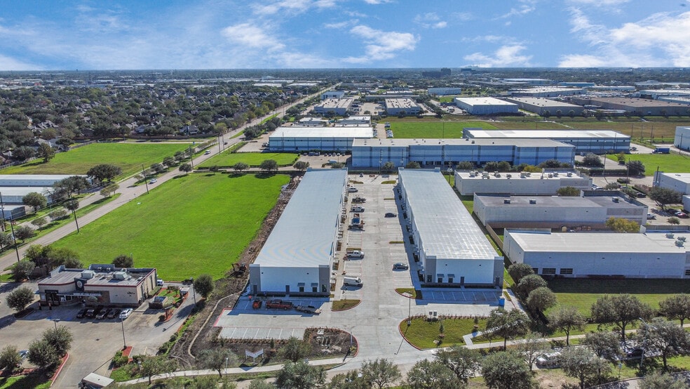 More Photos Of 12425 W Airport Blvd, Sugar Land Light Distribution For Lease